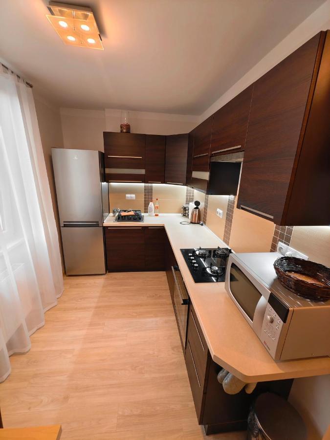 Apartman V Centru Karlsbad Exterior foto
